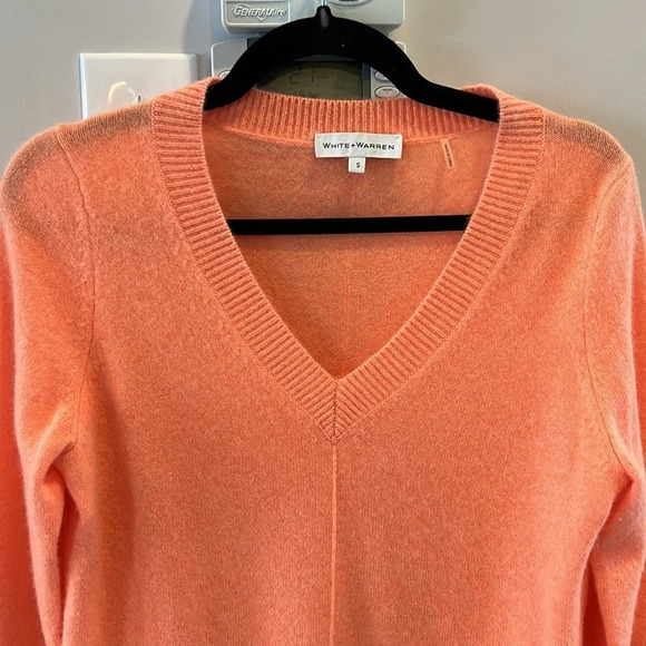 White +  Warren Vneck Seamed Cashmere Sweater Coral - Picture 7 of 10